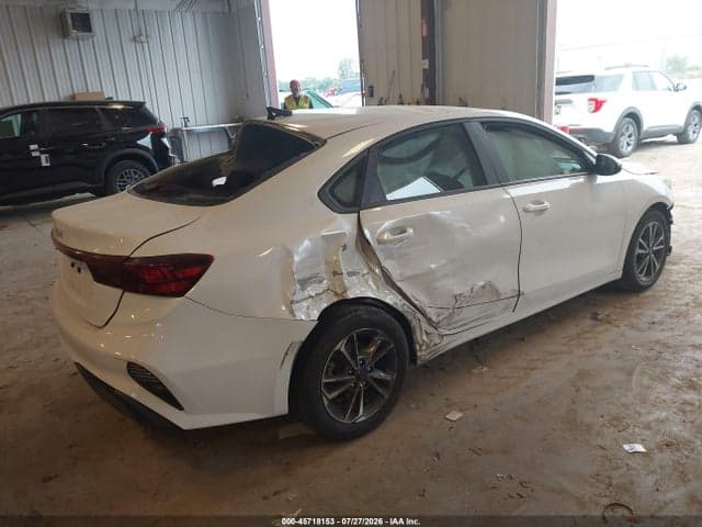 2023 KIA FORTE LXS 4