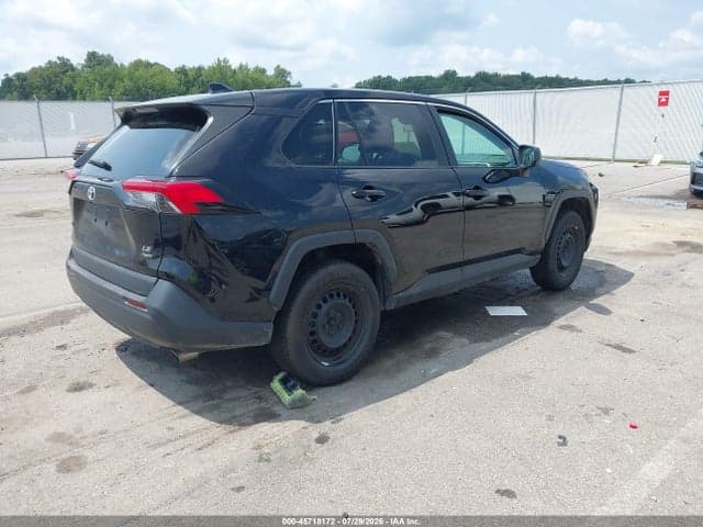 2022 TOYOTA RAV4 LE 4