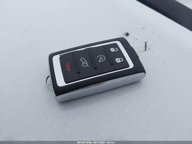 2025 JEEP GRAND CHEROKEE L LIMITED 4X4 11