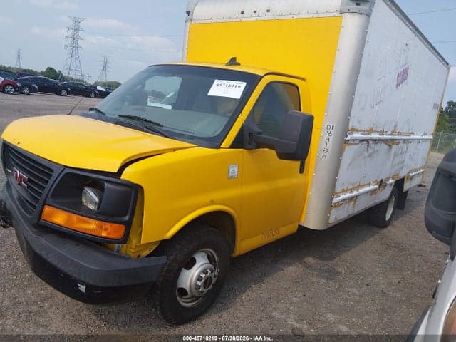 2017 GMC SAVANA CUTAWAY WORK VAN 2