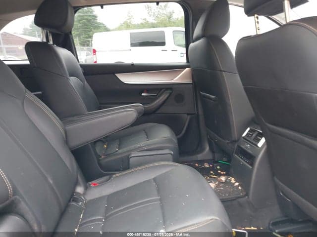 2025 MAZDA CX-90 PHEV PREFERRED PACKAGE 8