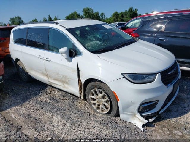 2022 CHRYSLER PACIFICA TOURING L 1