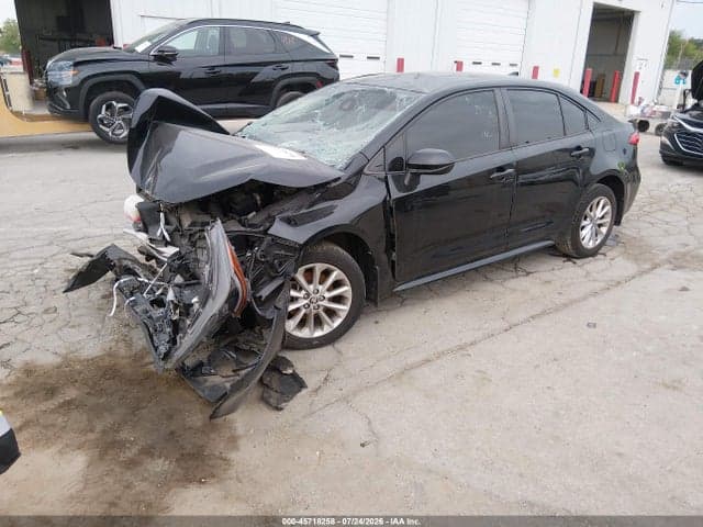 2021 TOYOTA COROLLA LE 2