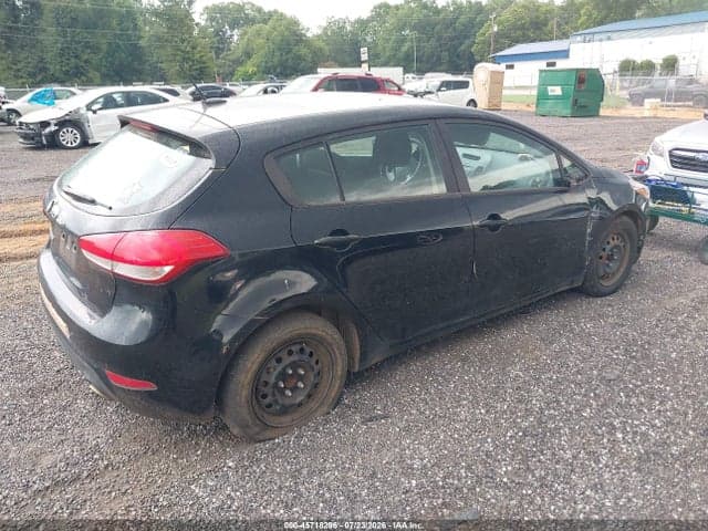 2017 KIA FORTE LX 4