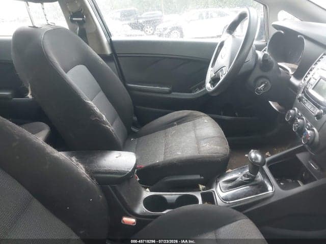 2017 KIA FORTE LX 5