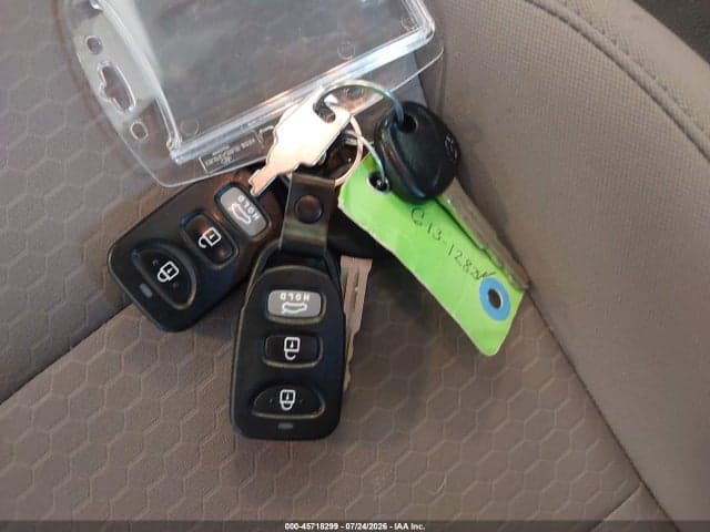 2019 HYUNDAI ELANTRA SE 11