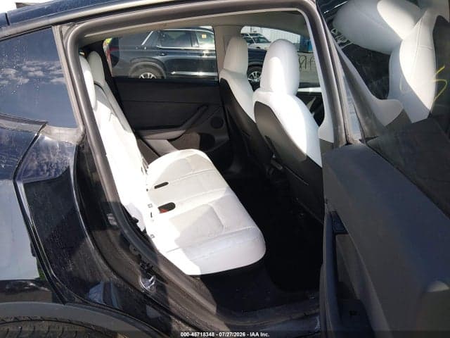 2025 TESLA MODEL Y LONG RANGE DUAL MOTOR ALL-WHEEL DRIVE 8