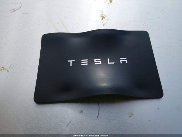 2025 TESLA MODEL Y LONG RANGE DUAL MOTOR ALL-WHEEL DRIVE 10