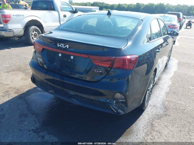 2024 KIA FORTE GT-LINE 4