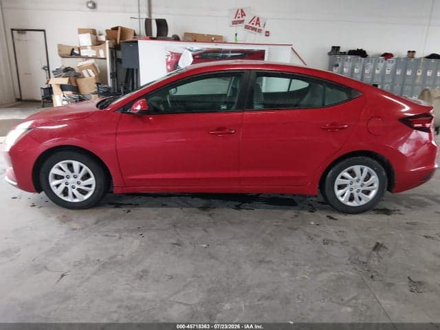 2020 HYUNDAI ELANTRA SE 14