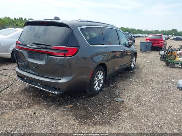 2021 CHRYSLER PACIFICA TOURING L 4