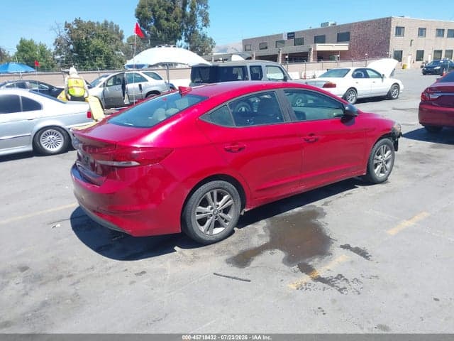 2017 HYUNDAI ELANTRA SE 4