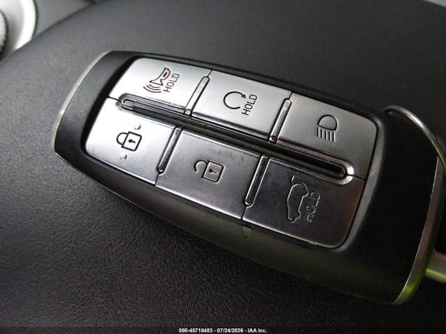 2024 GENESIS GV70 2.5T AWD 11