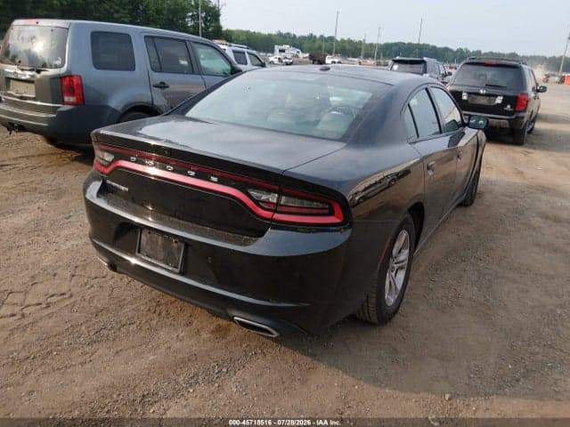2022 DODGE CHARGER SXT RWD 4