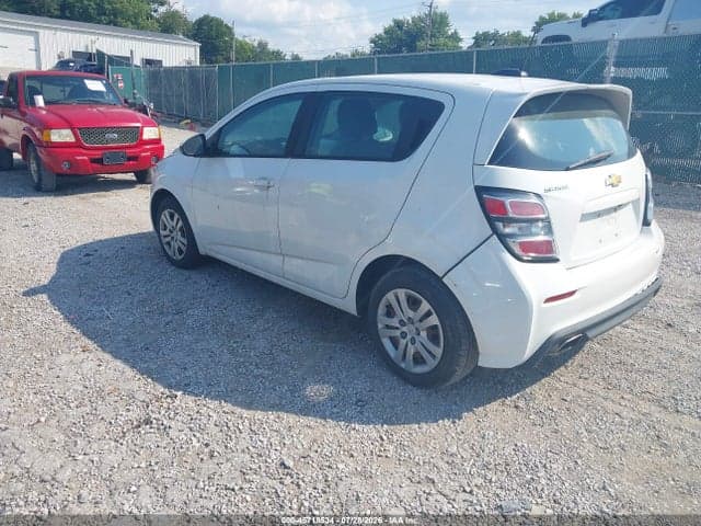 2017 CHEVROLET SONIC LT AUTO 3