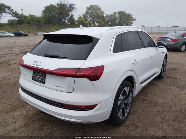 2021 AUDI E-TRON PREMIUM QUATTRO 4