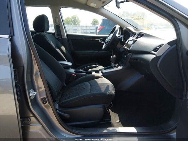 2019 NISSAN SENTRA SV 5