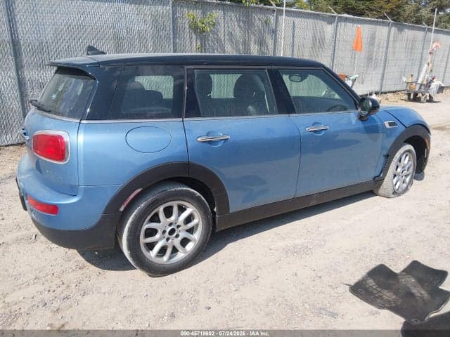 2017 MINI CLUBMAN COOPER 4