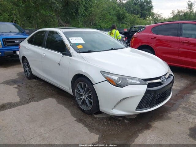 2017 TOYOTA CAMRY XSE