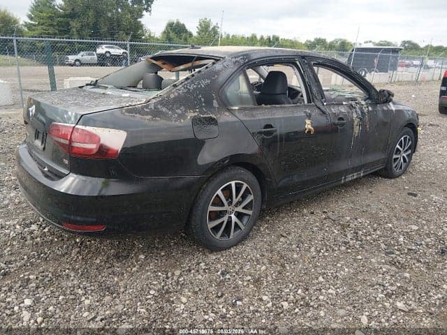 2017 VOLKSWAGEN JETTA 1.4T SE 4