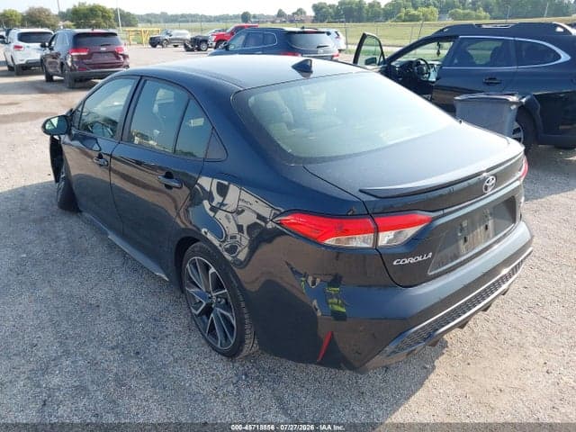 2021 TOYOTA COROLLA SE 3