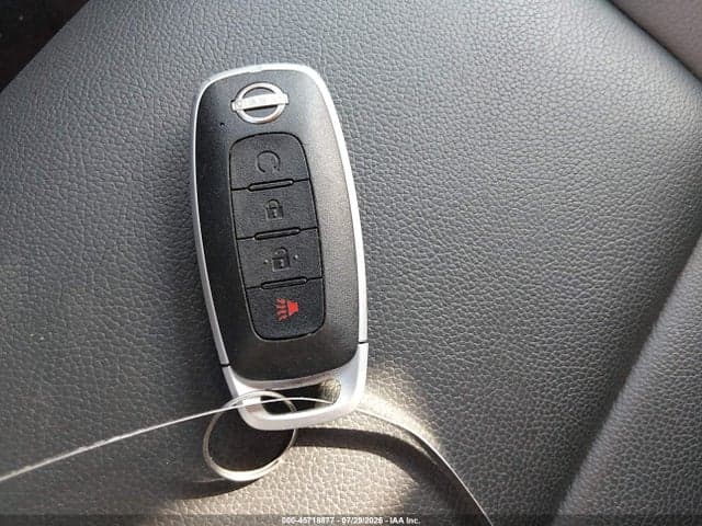 2023 NISSAN KICKS SR XTRONIC CVT 11