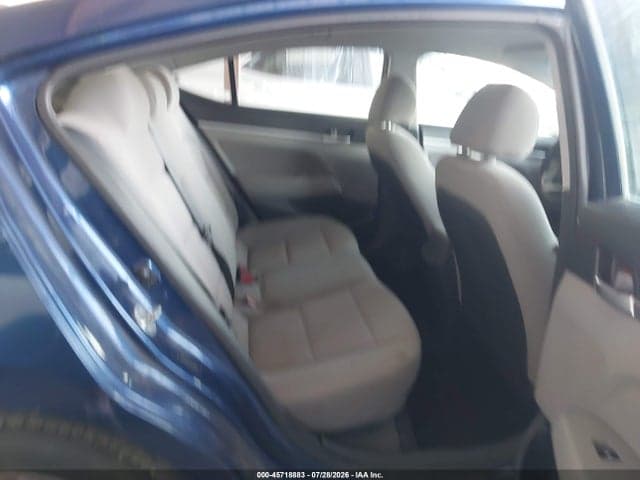 2020 HYUNDAI ELANTRA SEL 8