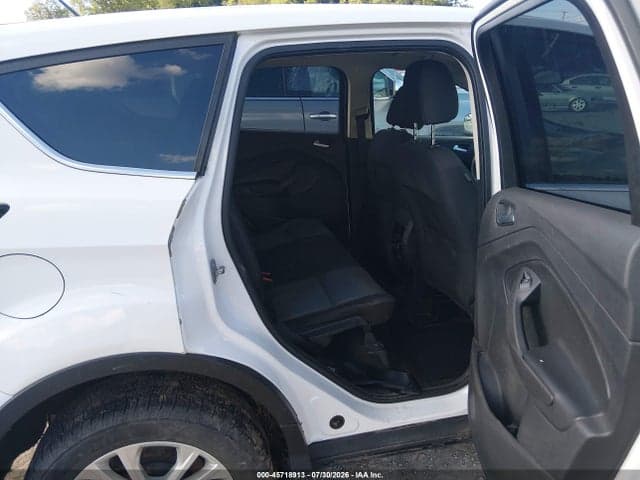2017 FORD ESCAPE SE 8