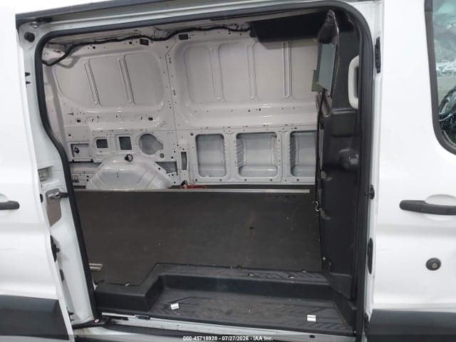 2019 FORD TRANSIT-250 8