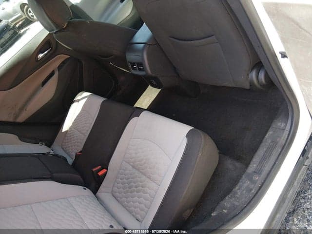 2020 CHEVROLET EQUINOX AWD LS 8
