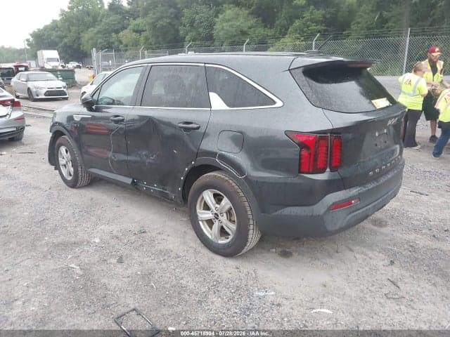 2022 KIA SORENTO LX 3