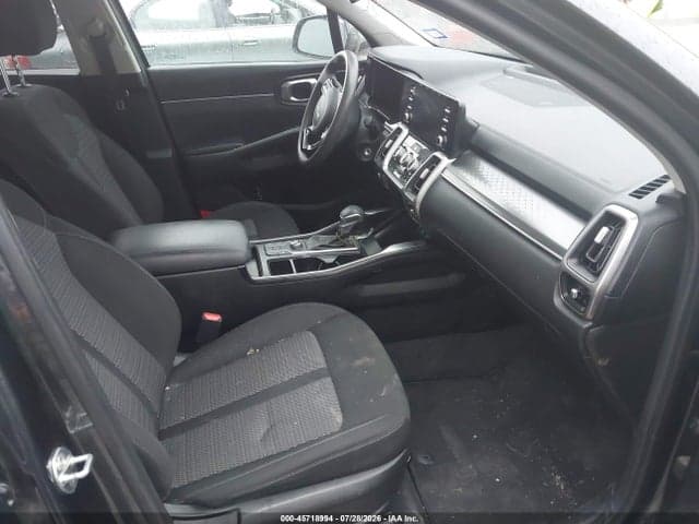 2022 KIA SORENTO LX 5