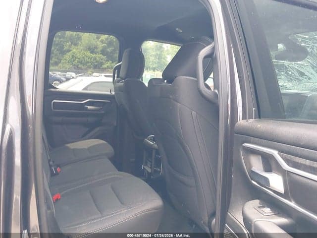 2021 RAM 1500 BIG HORN 4X4 6'4 BOX 8