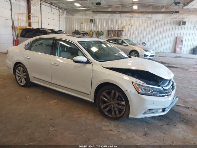 2018 VOLKSWAGEN PASSAT 2.0T SEL PREMIUM 1