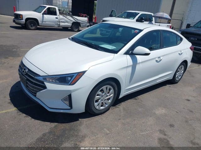 2019 HYUNDAI ELANTRA SE 2