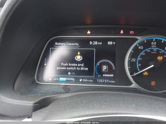 2018 NISSAN LEAF S 12