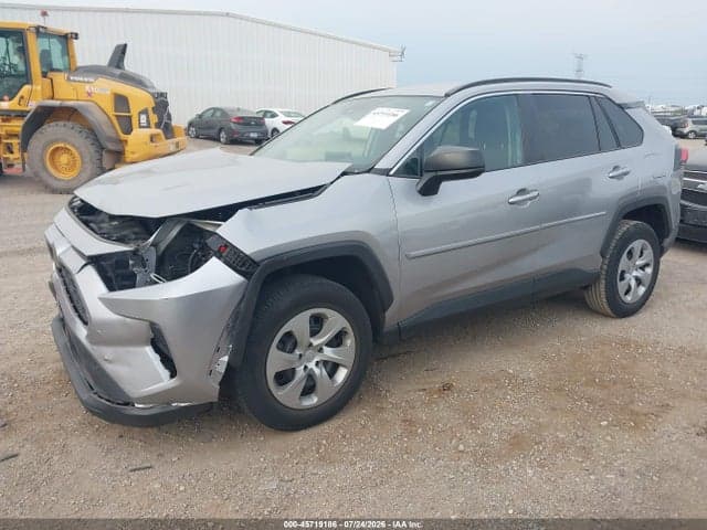 2021 TOYOTA RAV4 LE 2