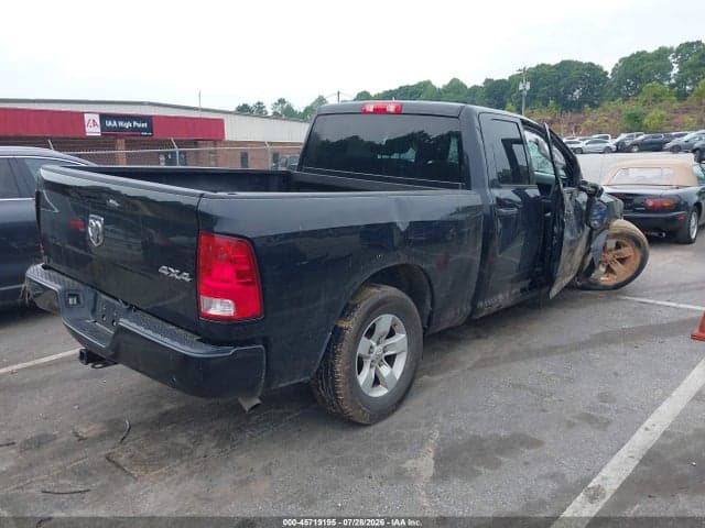 2018 RAM 1500 EXPRESS 4X4 6'4 BOX 4