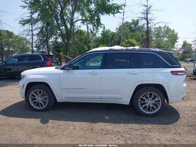 2022 JEEP GRAND CHEROKEE SUMMIT 4X4 14