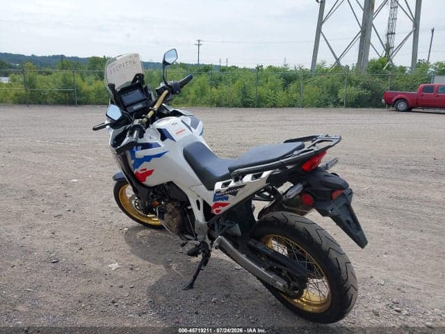 2024 HONDA CRF1100 A4 3