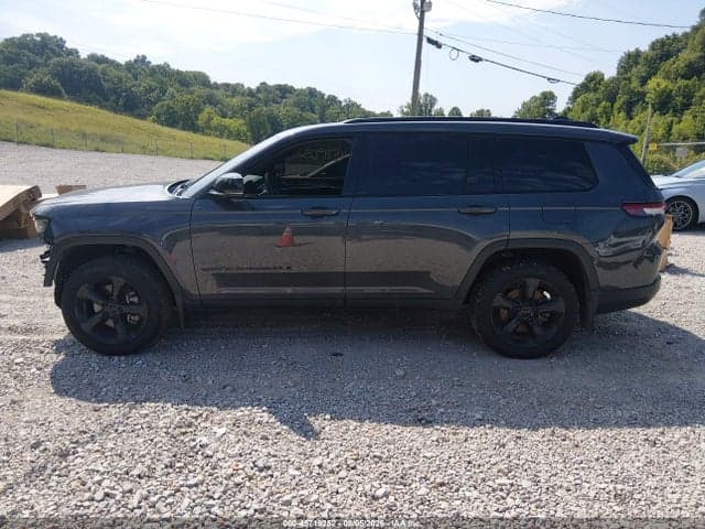 2025 JEEP GRAND CHEROKEE L LIMITED 4X4 15