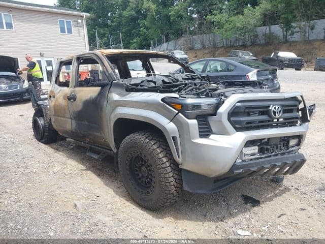 2025 TOYOTA TACOMA SR5 - 1