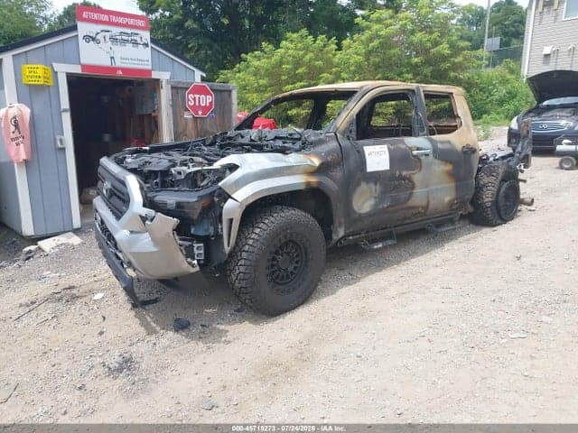 2025 TOYOTA TACOMA SR5 2
