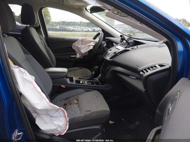 2017 FORD ESCAPE SE 5