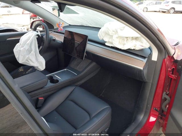 2024 TESLA MODEL Y LONG RANGE SINGLE MOTOR REAR-WHEEL DRIVE/RWD 5