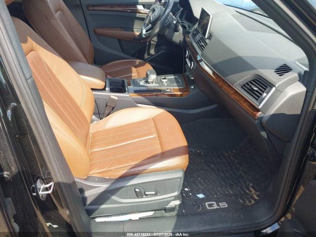 2018 AUDI Q5 2.0T PREMIUM 5
