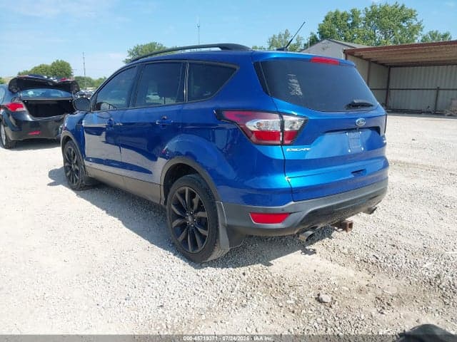 2017 FORD ESCAPE SE 3