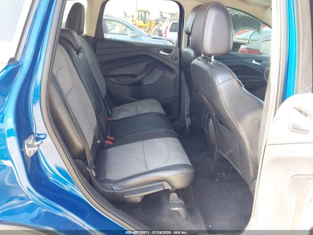 2017 FORD ESCAPE SE 8
