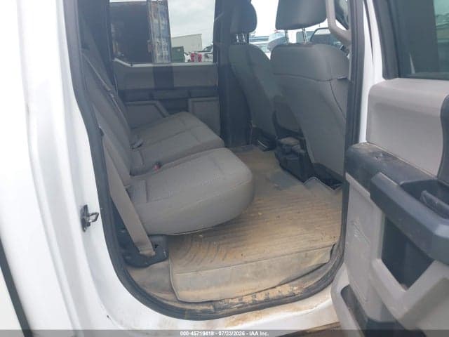 2017 FORD F-150 XL 8