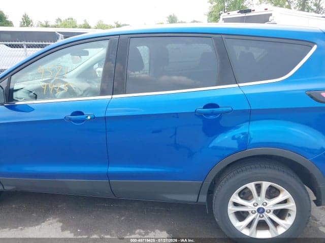 2017 FORD ESCAPE SE 15